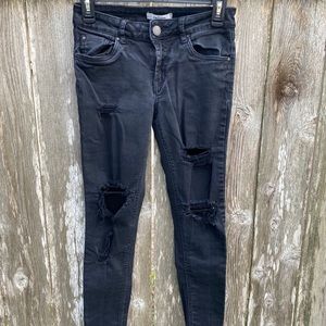 Black Refuge Ripped Skinny Jeans